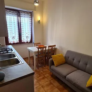 https://appartamento-san-benedetto-cagliari.in-sardinia.net